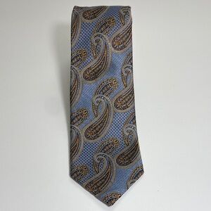 Elegant Paisley Tie in Blue and Brown
